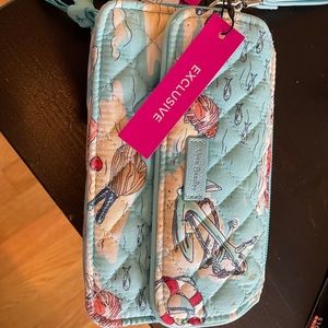 NWT Vera Bradley Iconic RFID all in one crossbody